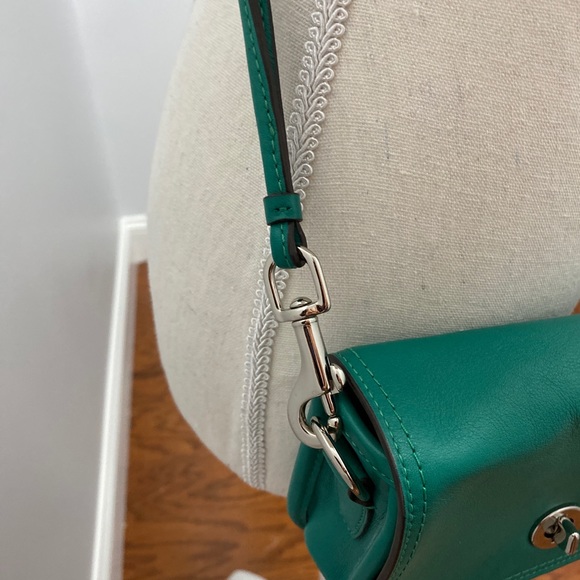 - NWOT Authentic Coach Legacy Penny Tassel Turn-lock - Picture 5 of 8